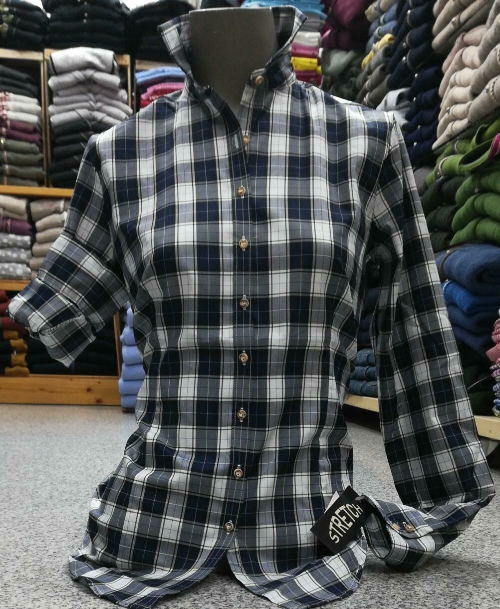 Marina 38,40,42,44 € 65,00