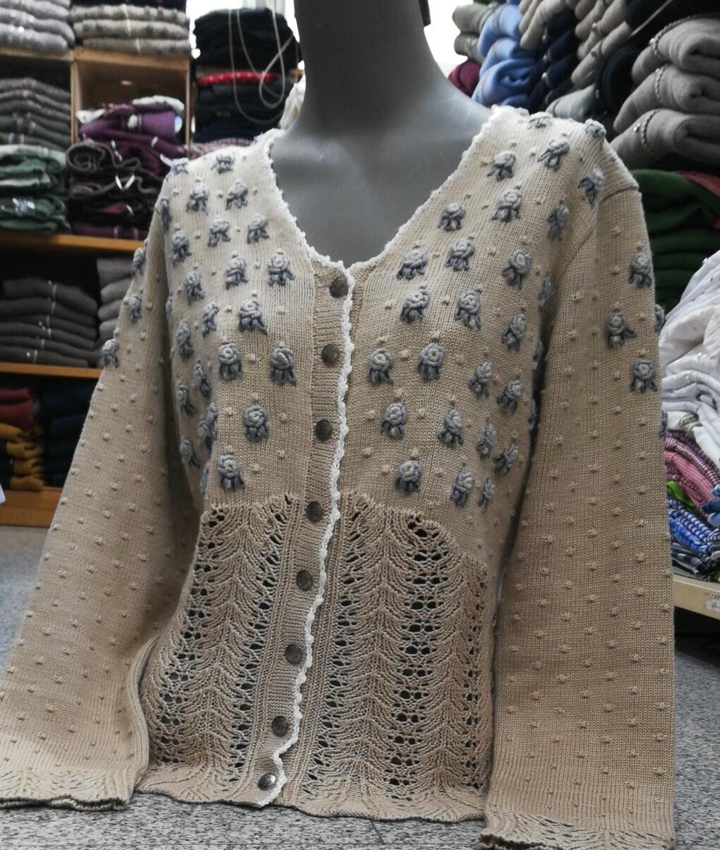 Anja XL,XXL  € 199,00