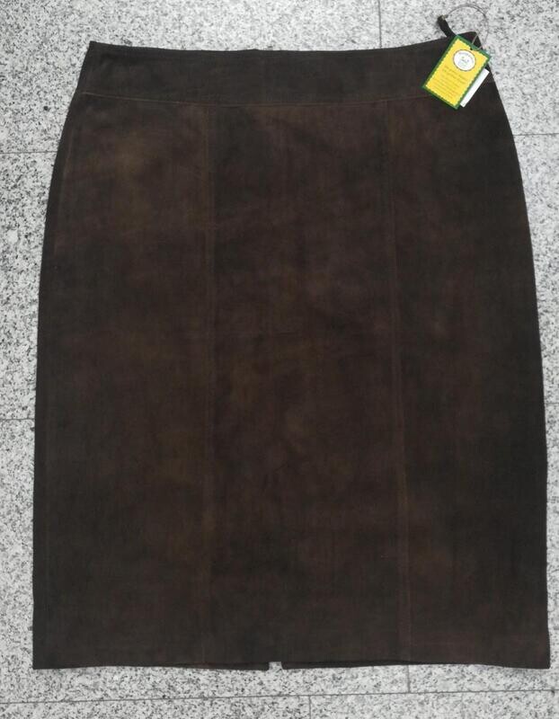 Leather skirt XXL € 169,00
