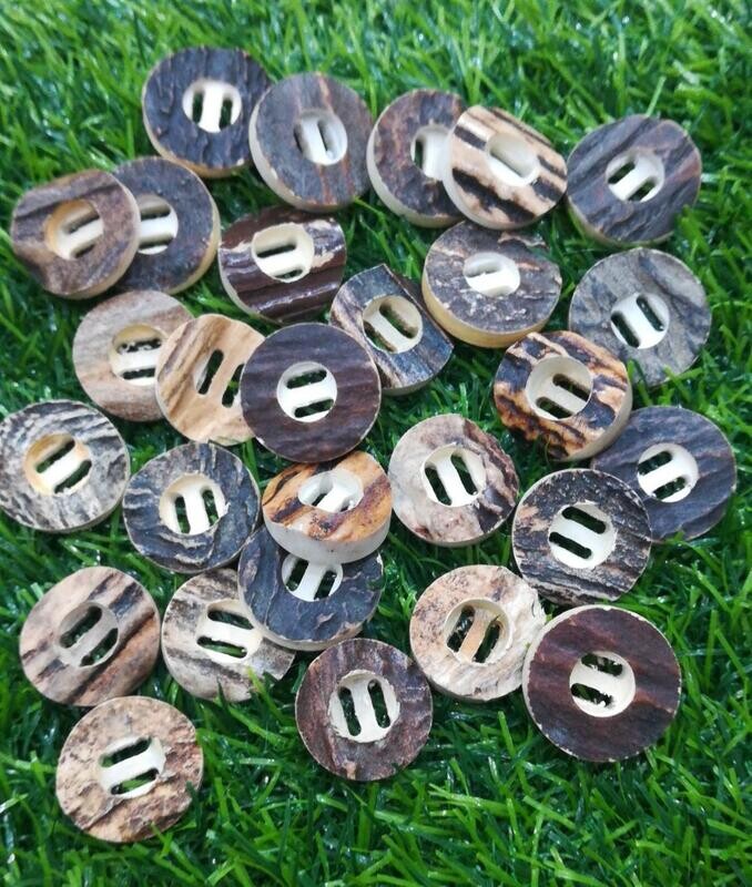 Bottoni 2,5cm € 4,50