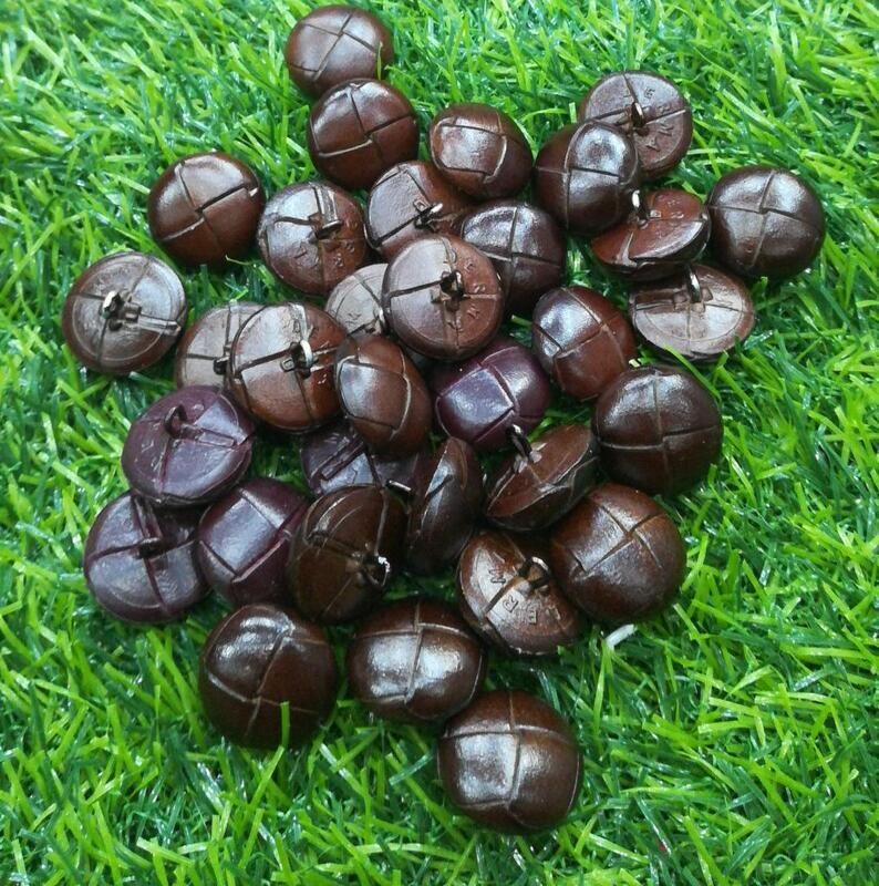 Bottoni 2cm € 1,90