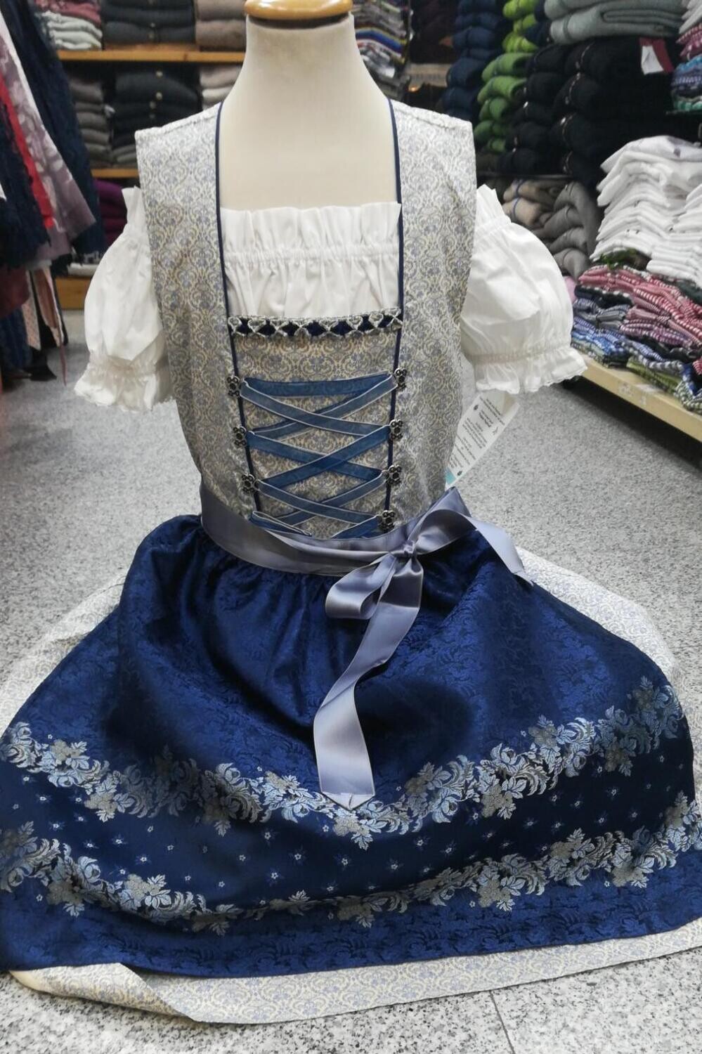 Celestina 122 € 119,00