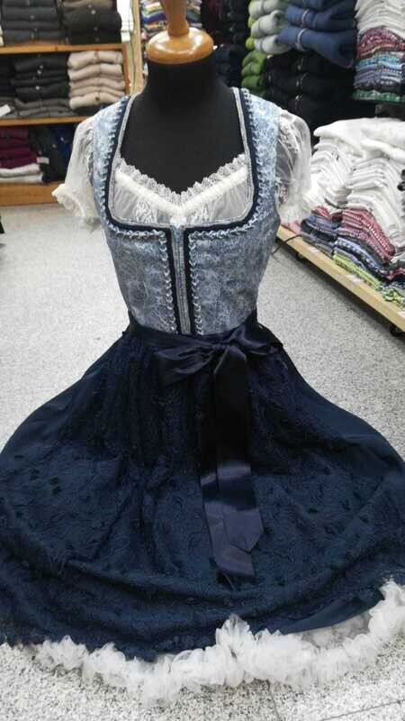 Dirndl Luisa 48  € 230,00