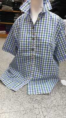 Oversize Cinzia 50,54 € 69,00