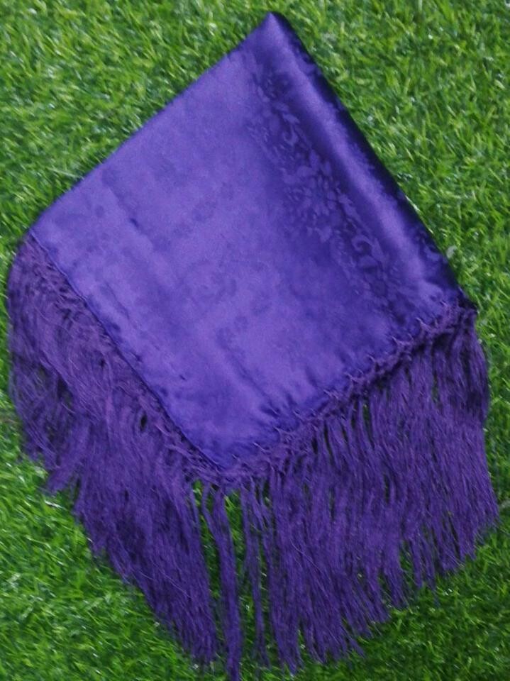 Foulard seta € 59,00 Foulard seta € 59,00