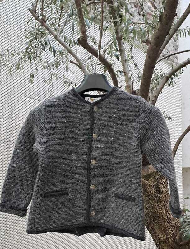 Sepp grey 116 € 99,00