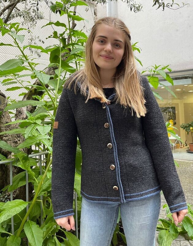 Heimat € 399,00