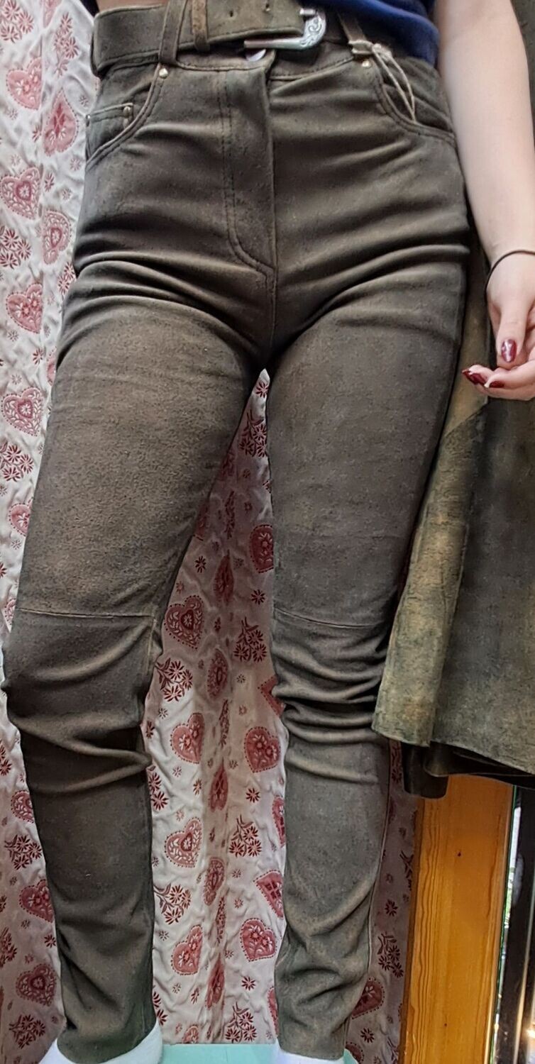 Lady strech  € 399,00