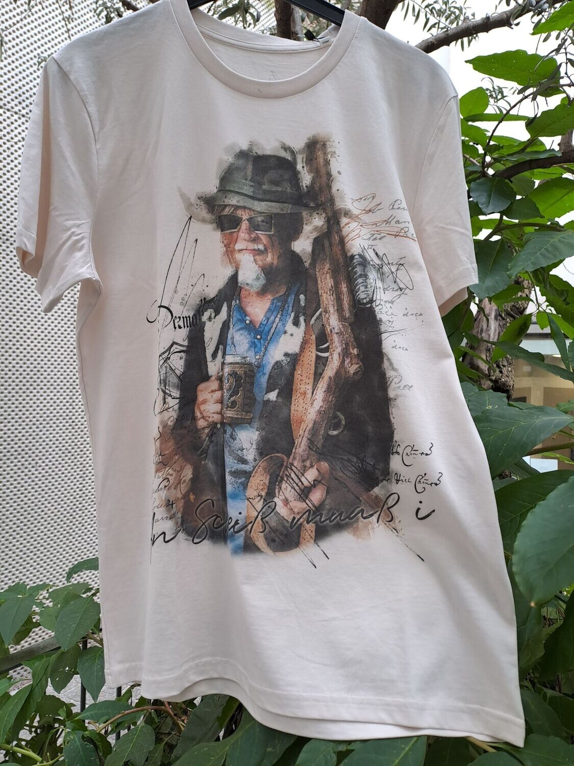 Albert t-shirt M,€ 49,00