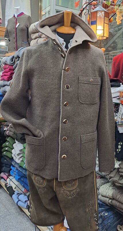 Mantel Luis € 399,00