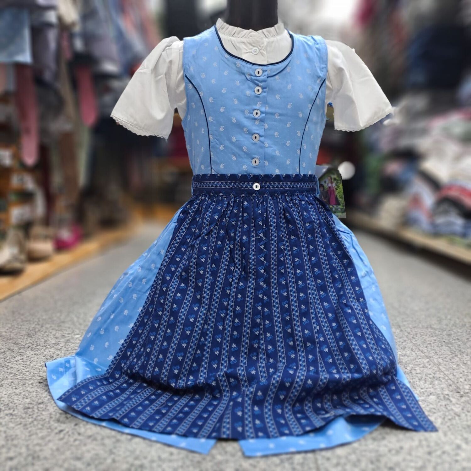 Dirndl Petra blu € 59,00