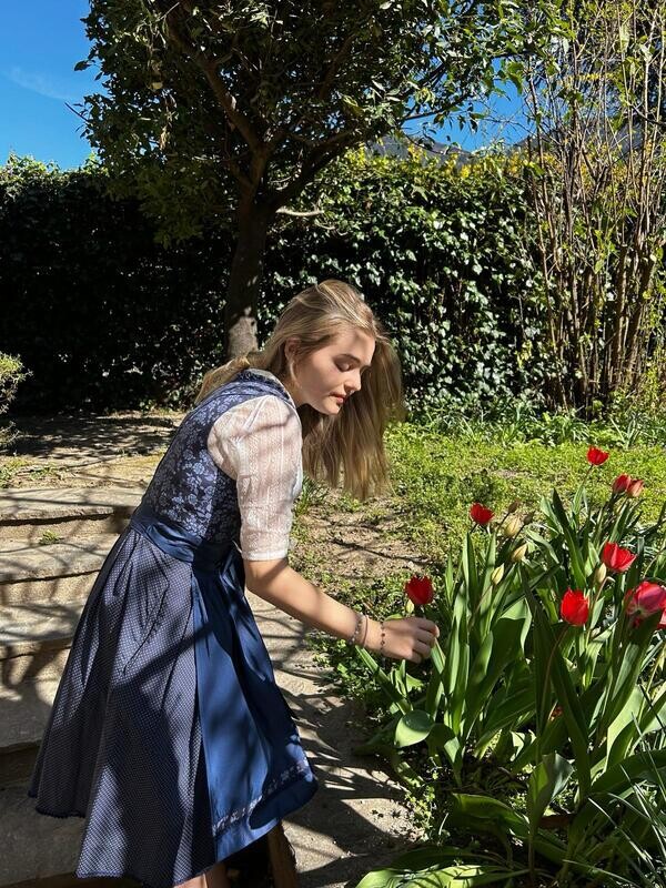Dirndl Melissa € 199,00