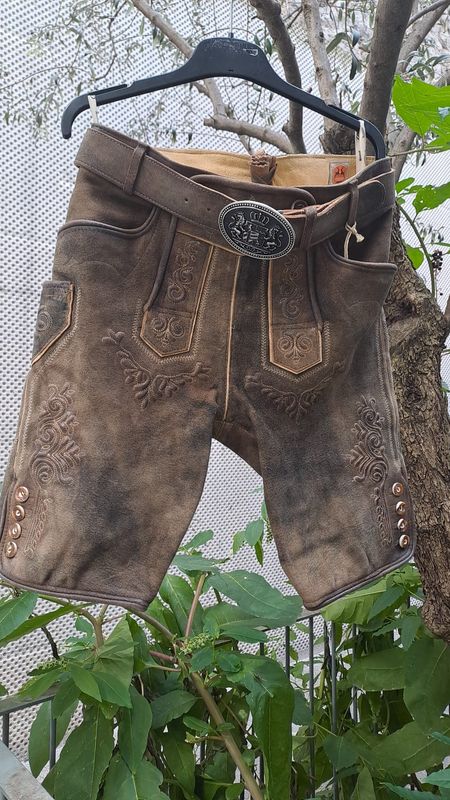 Lederhosen Ronn Hafer  € 179,00