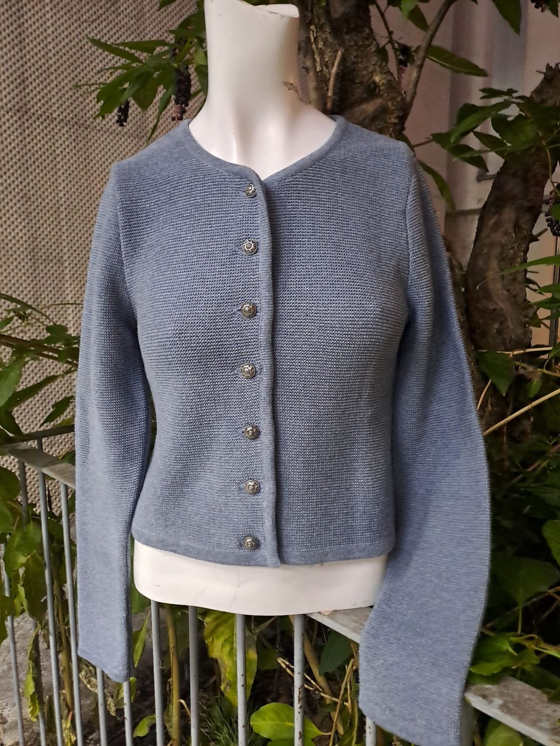 Issy graublau € 99,00