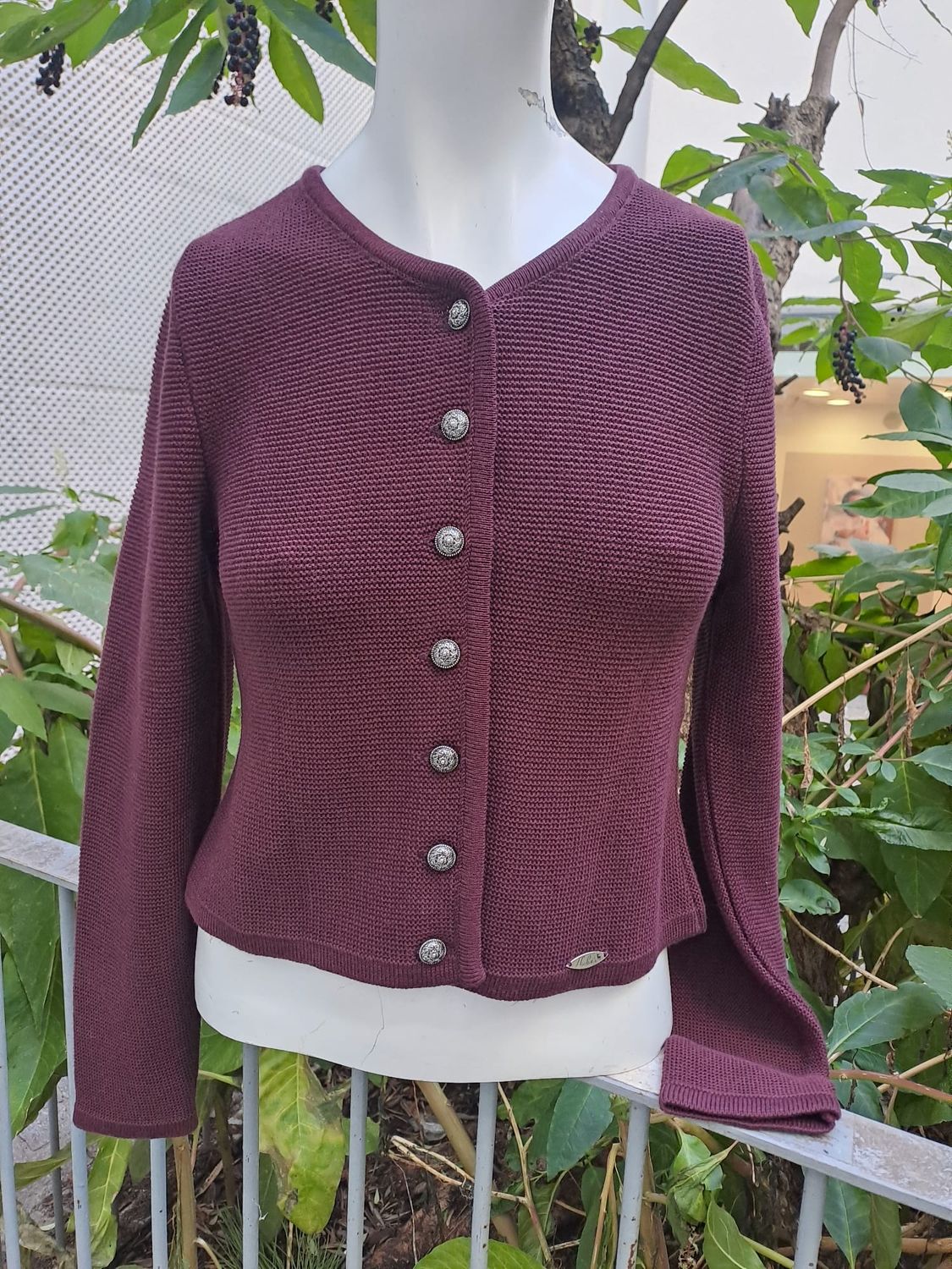 Issy bordeaux € 99,00