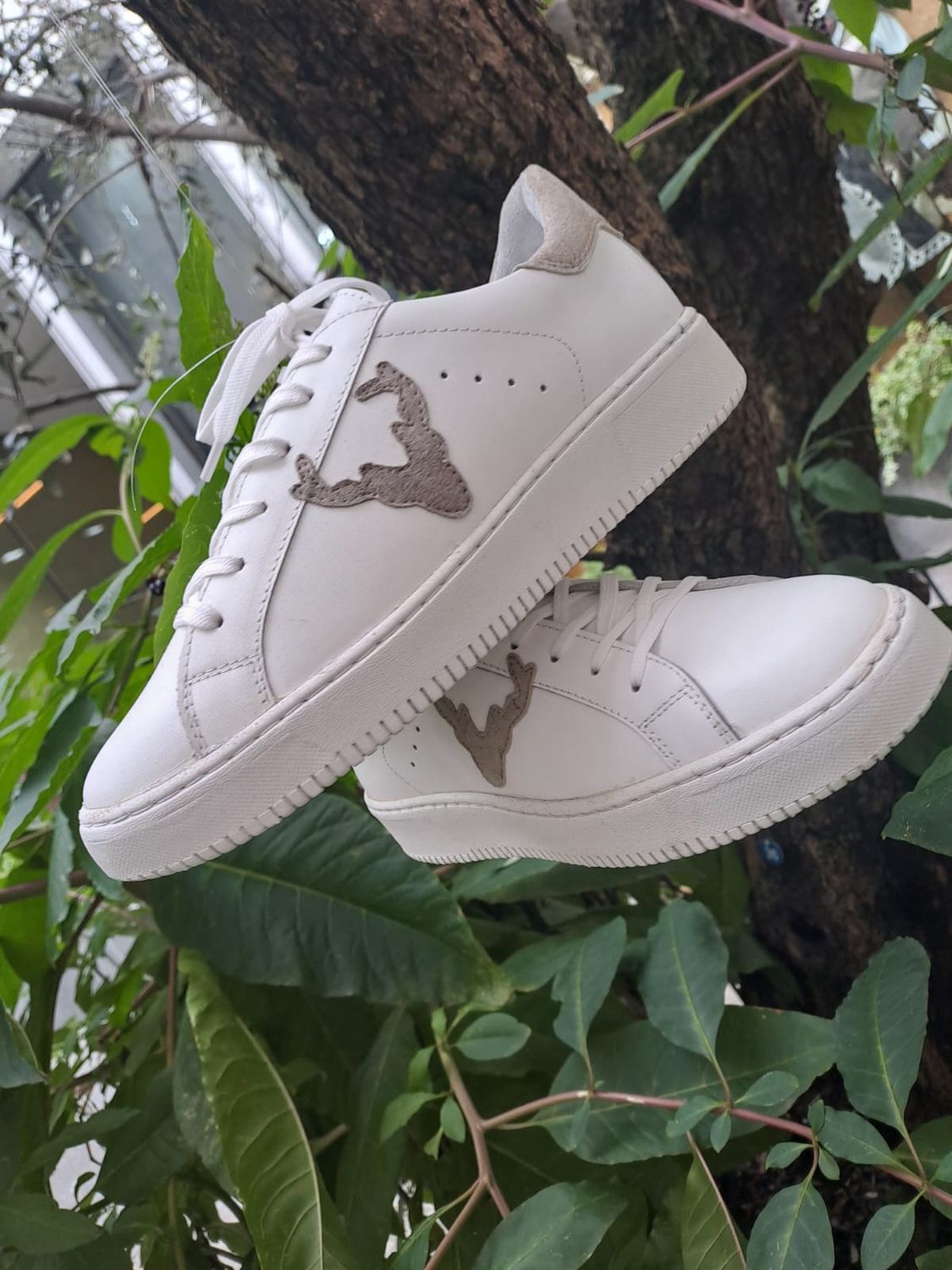 Sneaker white € 99,00