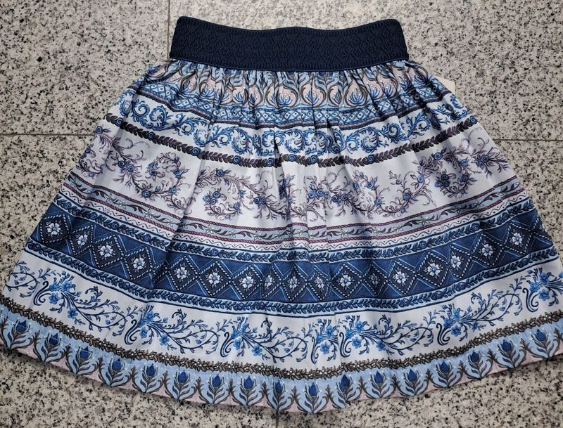Gonna Klara blu € 39,00