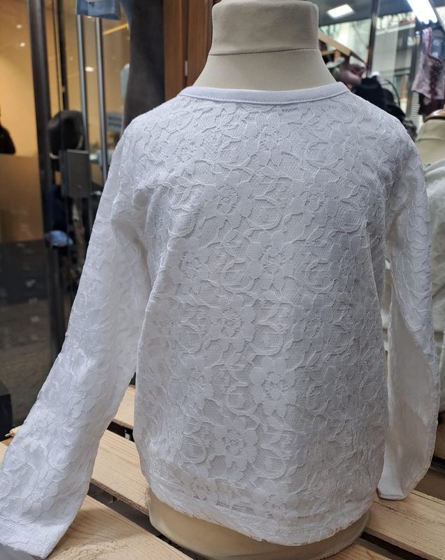 T-shirt Spitze langarm € 29,90