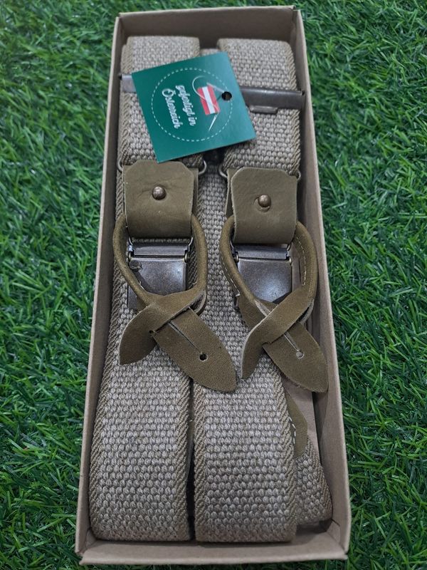 Bretelle clips-botton € 59,00
