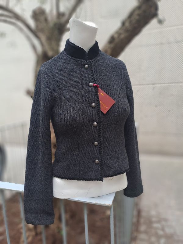 Litzlfelder Lussy antik grey € 349,00