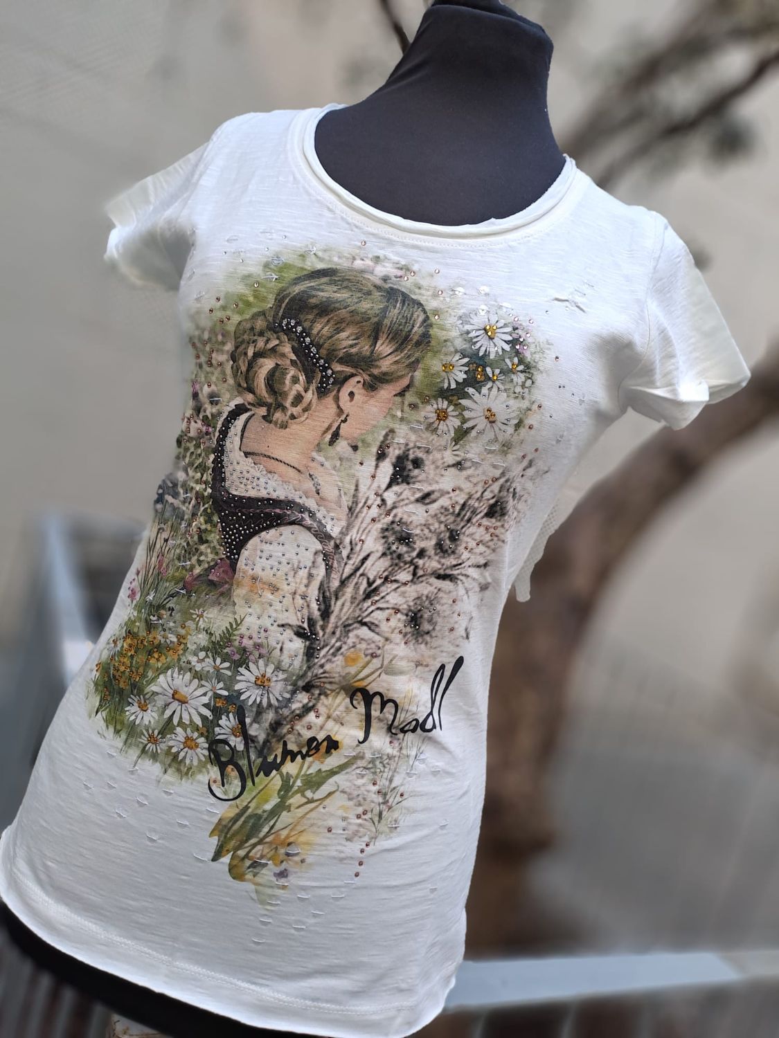 Fehmi t-shirt white € 45,00