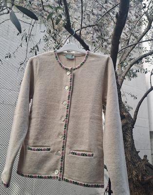 Mary beige € 189,00