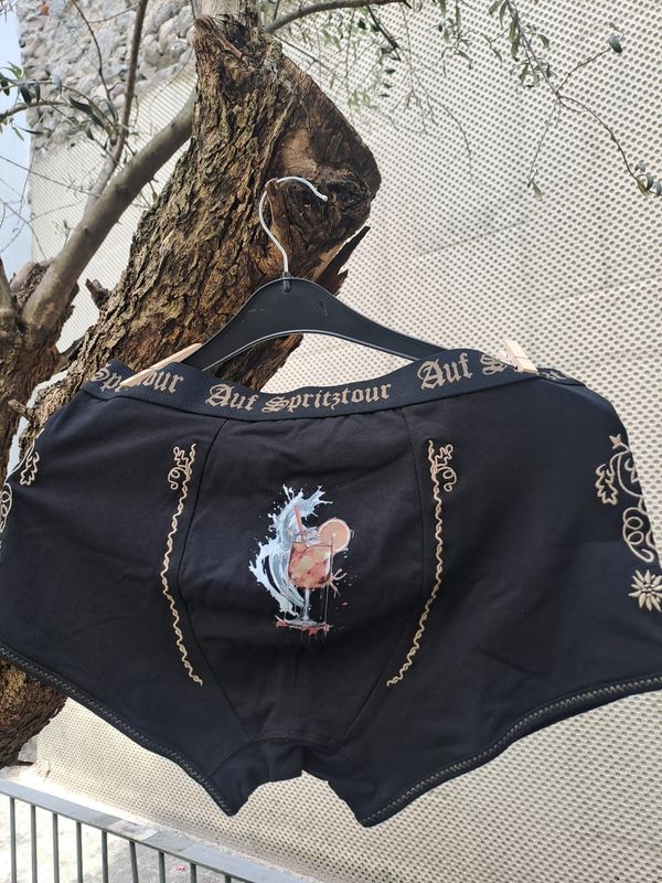 Boxer Gosta €25,00