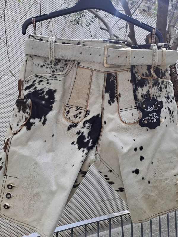 Kuhfellhose Hafling 48 € 299,00