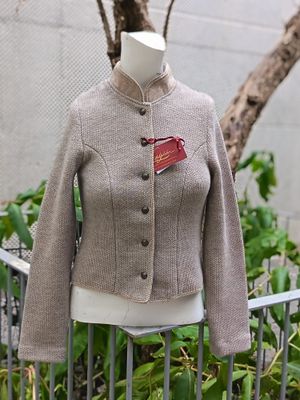 Litzlfelder Vicky beige € 299,00