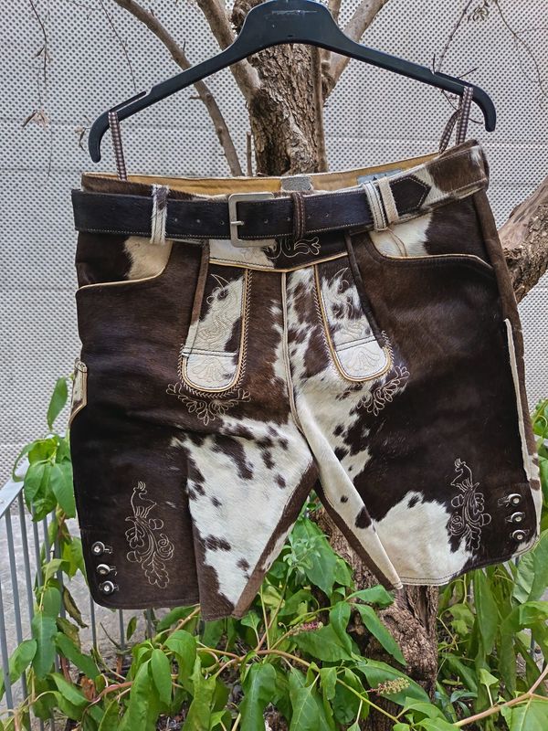 Kuhfellhose Hafling 52 € 299,00