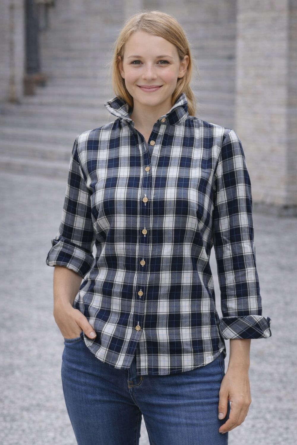 Marina 38,40,42,44 € 65,00