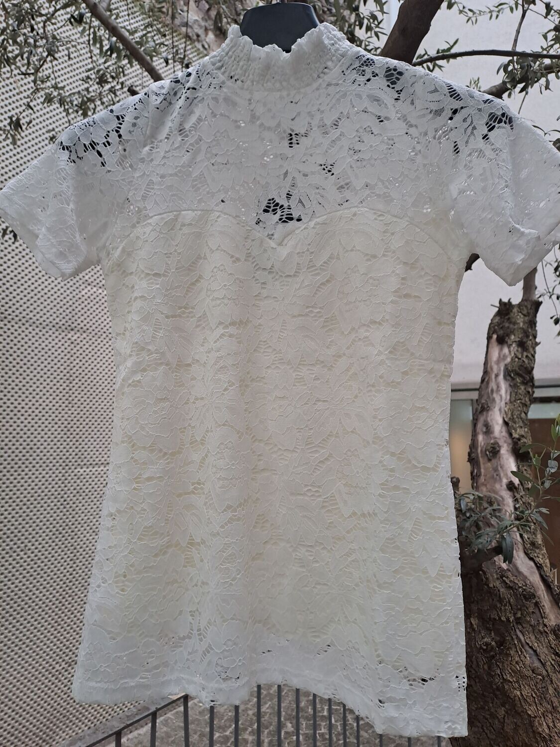 Zayla shirt L € 49,00 Zayla shirt L € 49,00