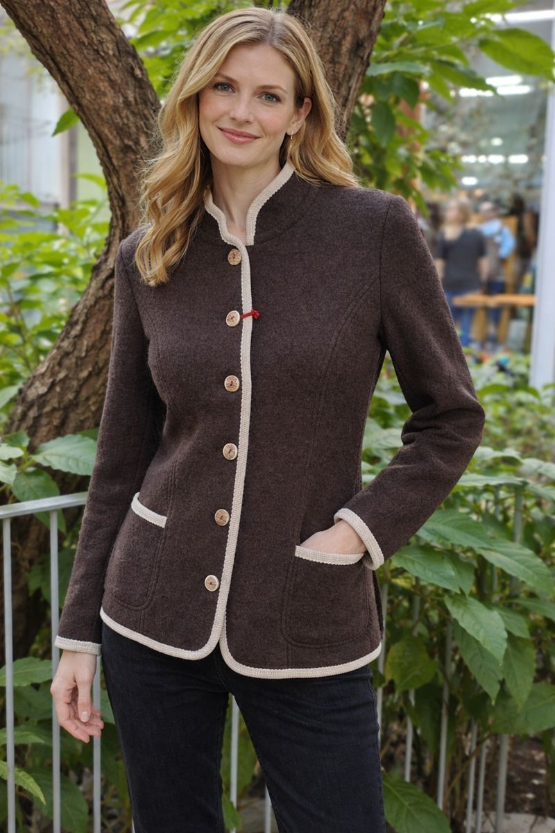 Walker Brauni € 339,00