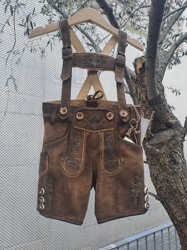 Lederhose Bengel € 99,00 Lederhose Bengel € 99,00