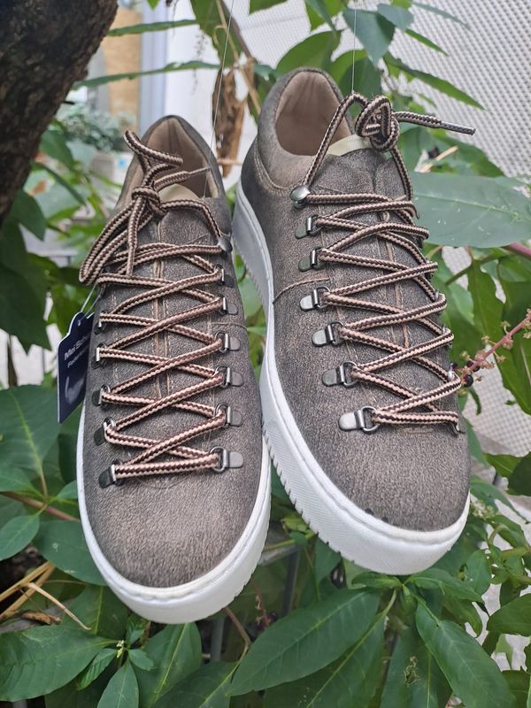 Sneaker Pumpkin € 99,00 Sneaker Pumpkin € 99,00