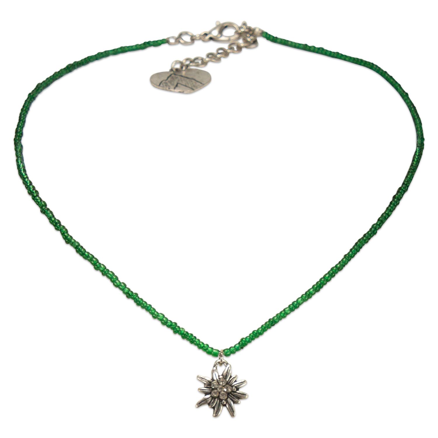 Kleine Perlenkette mit Edelweiss € 29,90