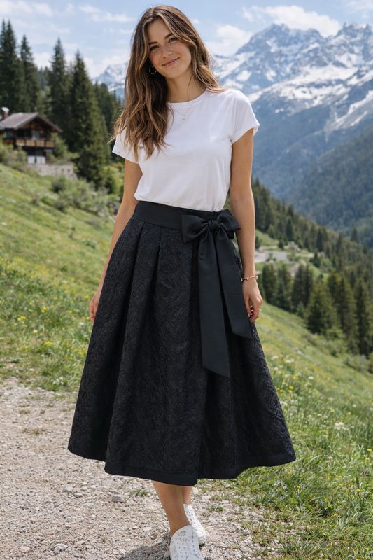 Gonna Theresa black € 129,00