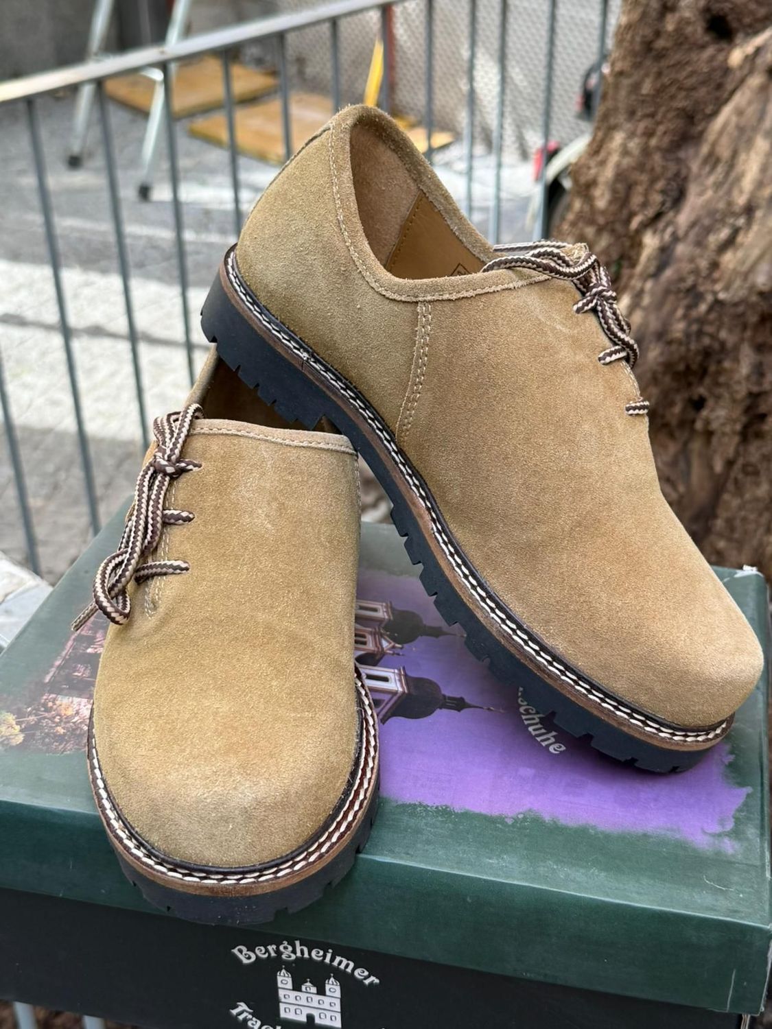 Haferl Kufstein 38 € 79,00 Haferl Kufstein 38 € 79,00