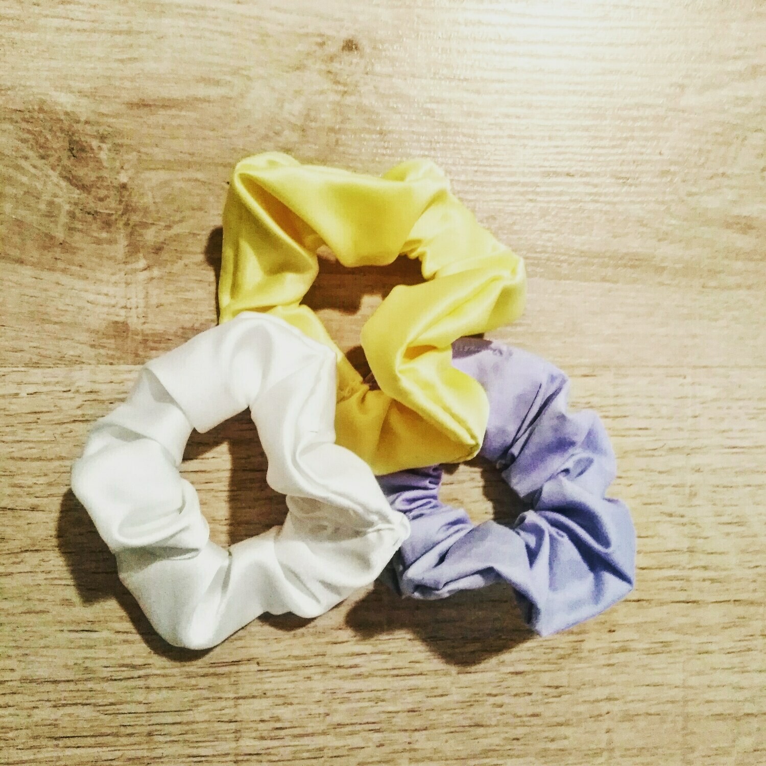 Pastel scrunchie set