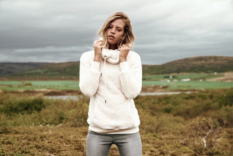 Ladies Long Teddy Hoody