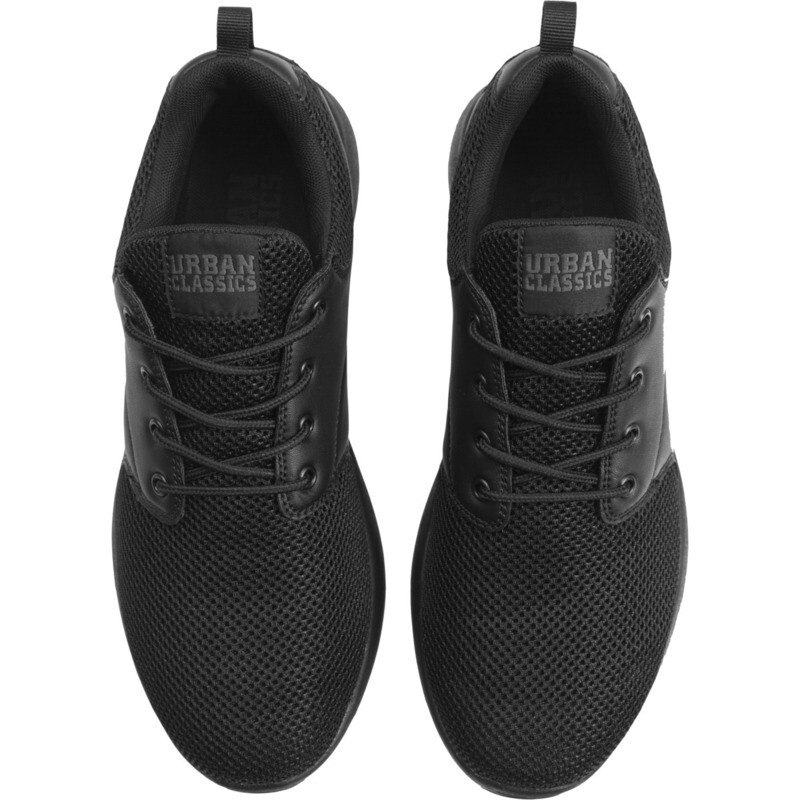 Light Runner Shoe