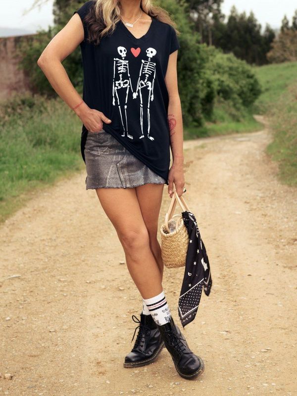 CAMISETA AMANTES LARGA CAMISETA AMANTES LARGA