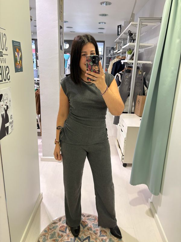 CONJUNTO  AUSTIN B