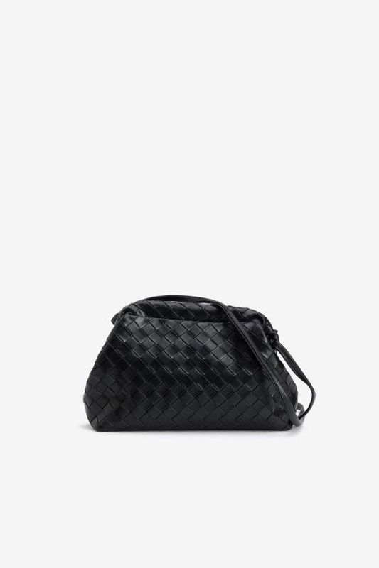 BOLSO TRENZADO NEGRO