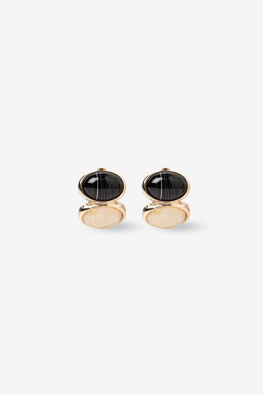PENDIENTES DORADOS