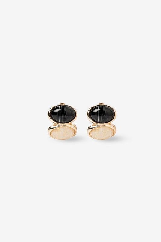 PENDIENTES DORADOS