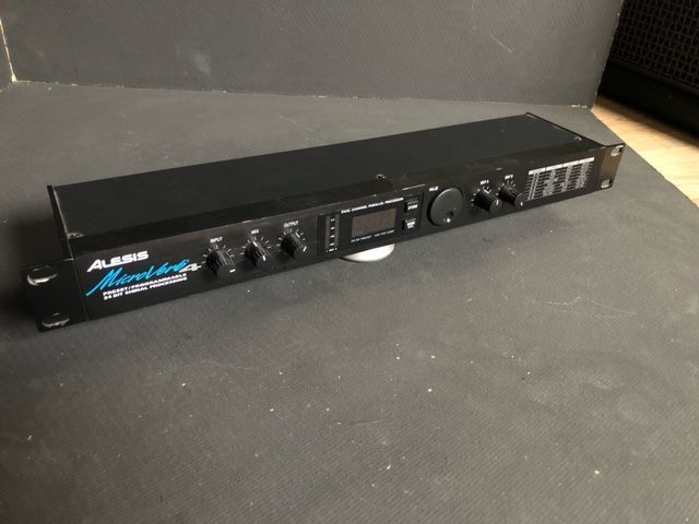 Alesis Microverb 4 signal processor