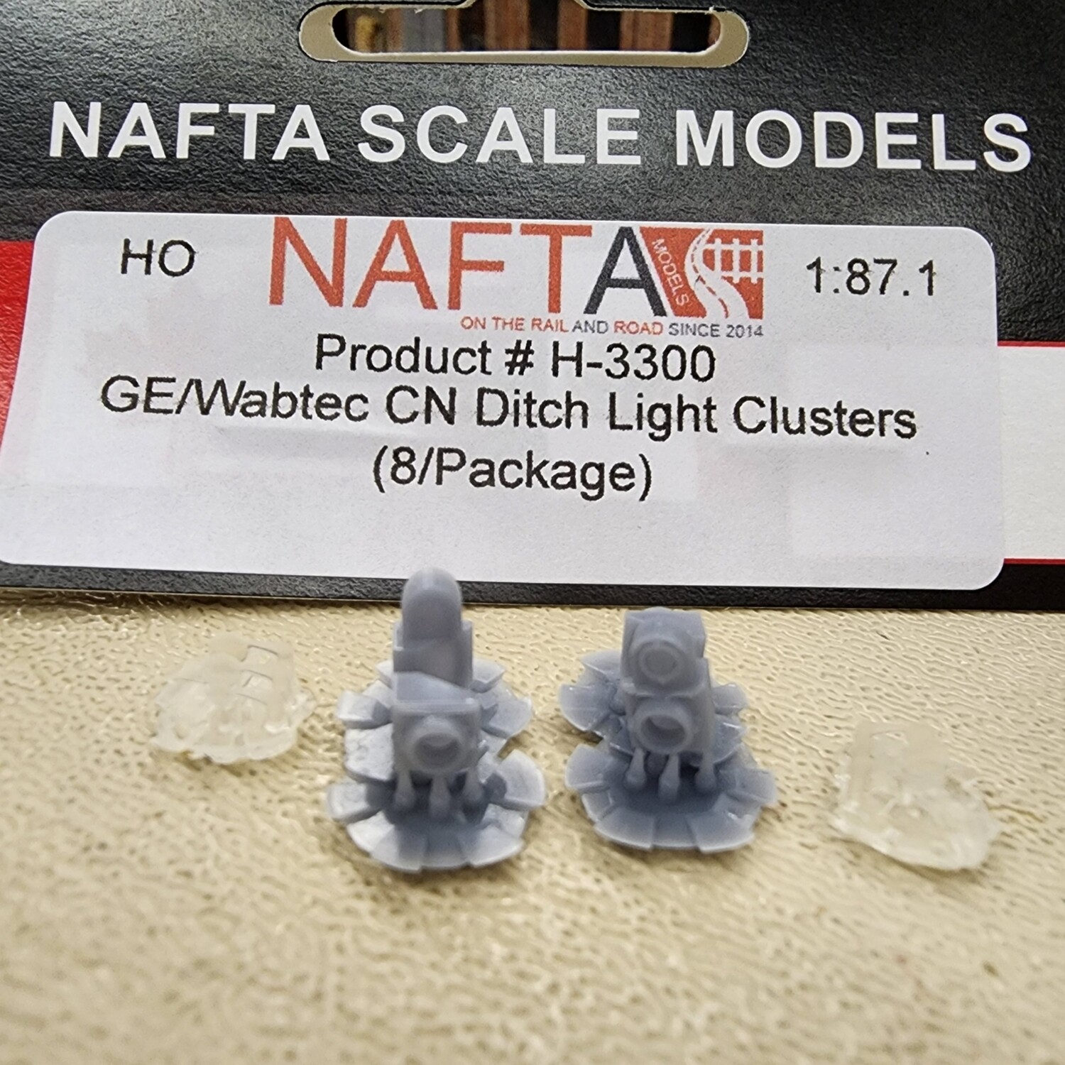 HO Scale GE/Wabtec CN Ditch Light Clusters