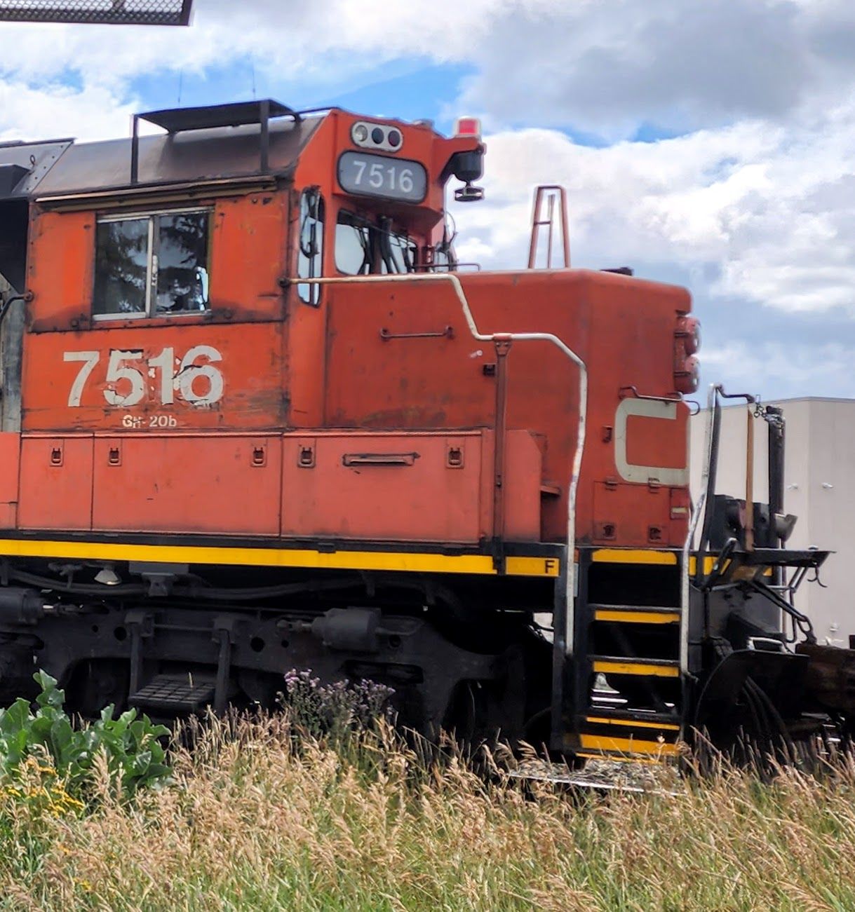 E Bell with GE and EMD Brackets