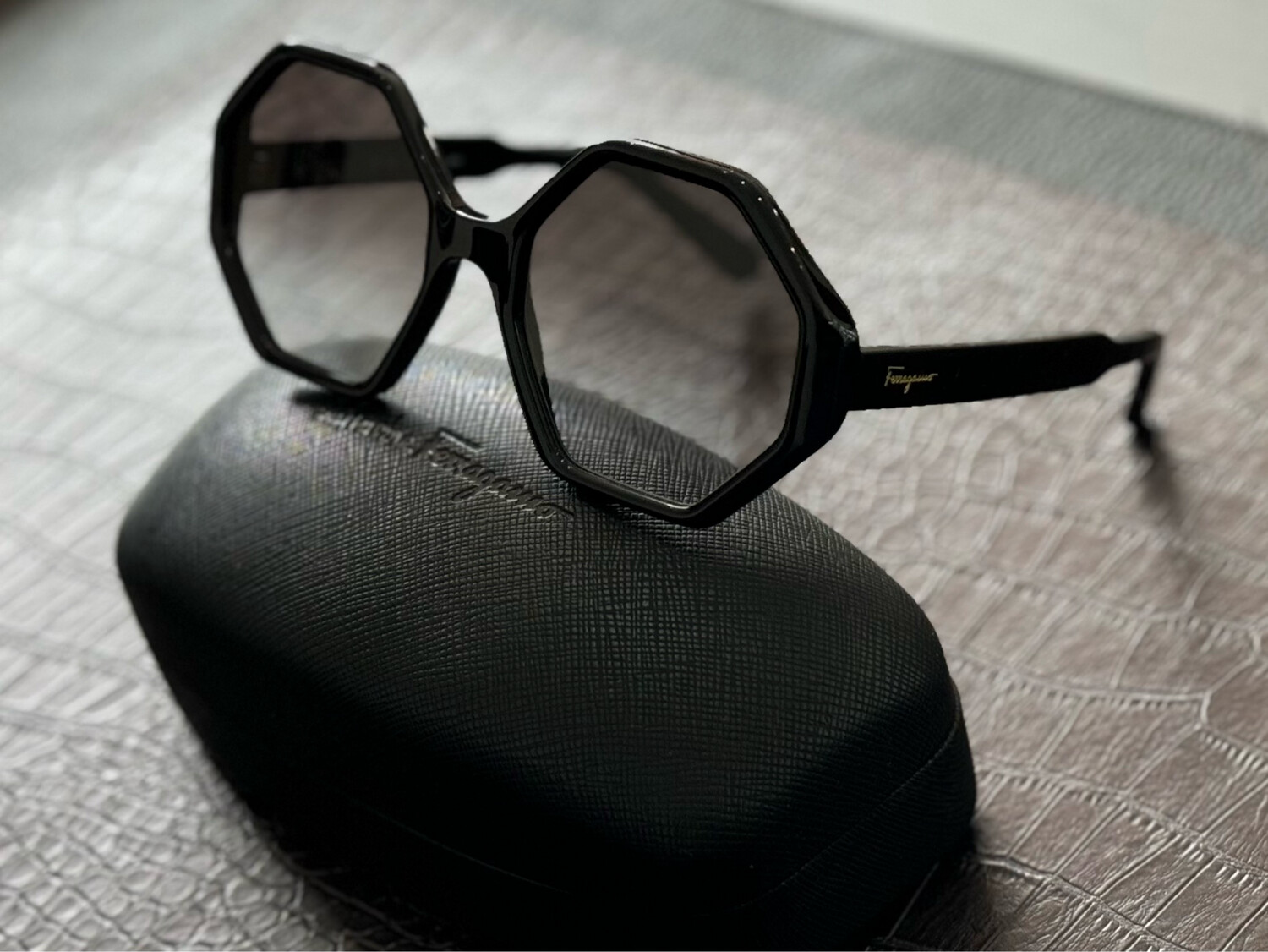 GAFAS FERRAGAMO HEXAGONAL